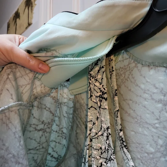 Blazer And Top, Elegant Set! - Picture 8 of 11